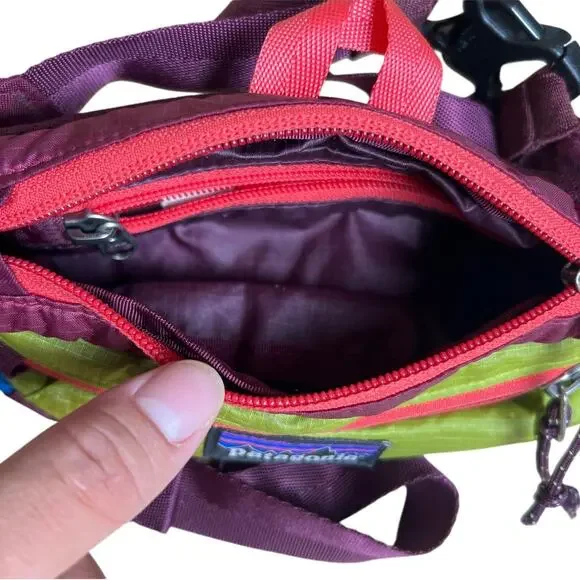 Patagonia Lightweight Mini Hip Pack Fanny 1L Patchwork Peppergrass - Picture 4 of 7